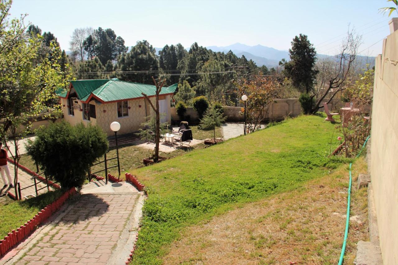 Republika Central Mansehra 外观 照片