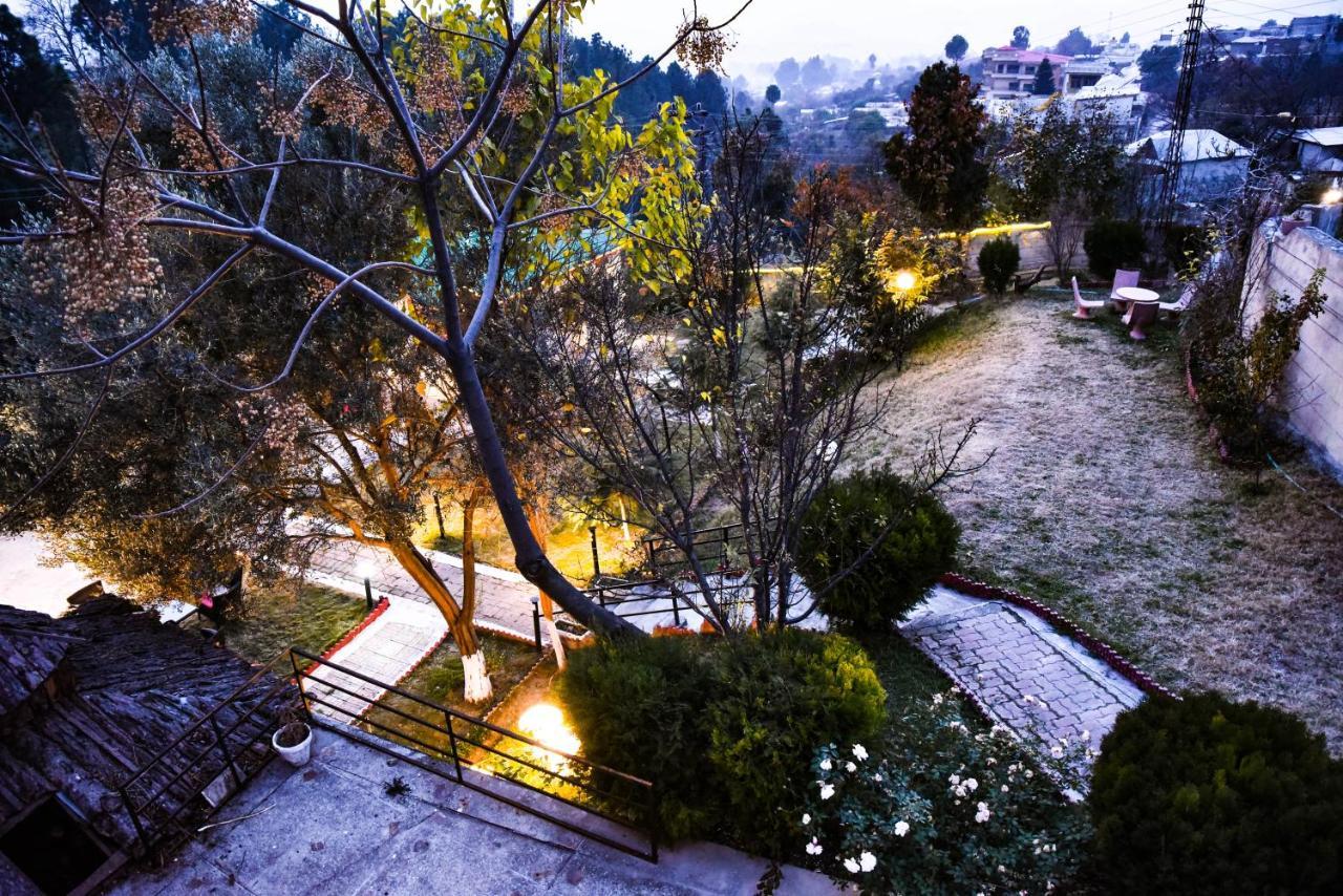 Republika Central Mansehra 外观 照片